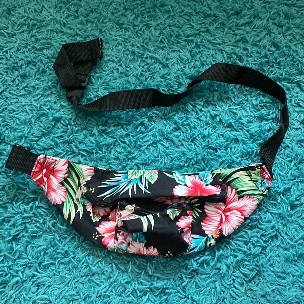 Floral fanny pack